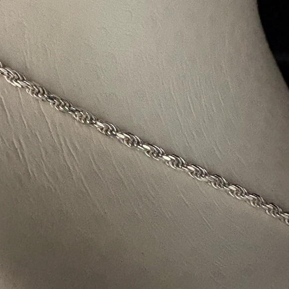 Sterling Silver Rope Chain Necklace. - Picture 9 of 9